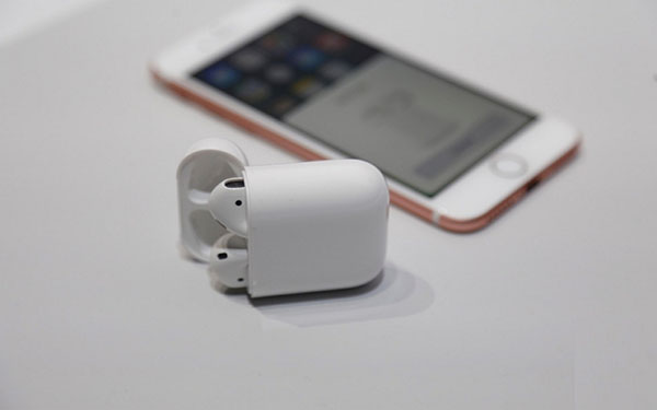 Sound without Borders: Apple AirPods Wireless Headphones
