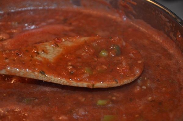 Adjika from zucchini for the winter: step-by-step recipes of the blank with a photo