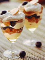 Curd dessert with raisins