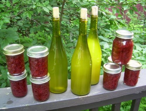 Homemade wine from apple jam
