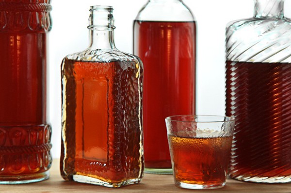Homemade cherry wine, a simple recipe with vodka, without yeast. How to make cherry wine at home with a glove