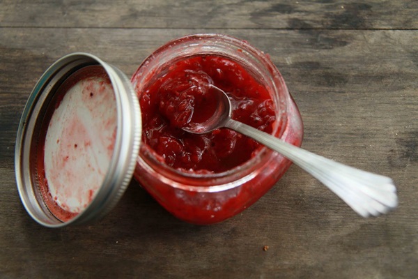 Red currant jam - recipes for the winter