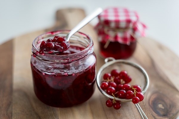 Red currant jam - recipes for the winter
