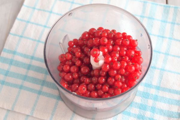 Red currant jam