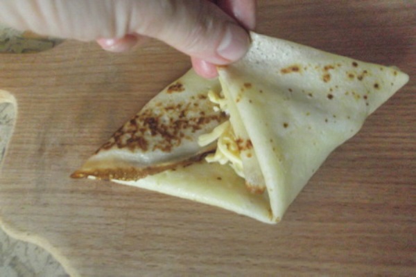 Cooking secrets: recipes for the most delicious stuffed pancakes with photos and videos