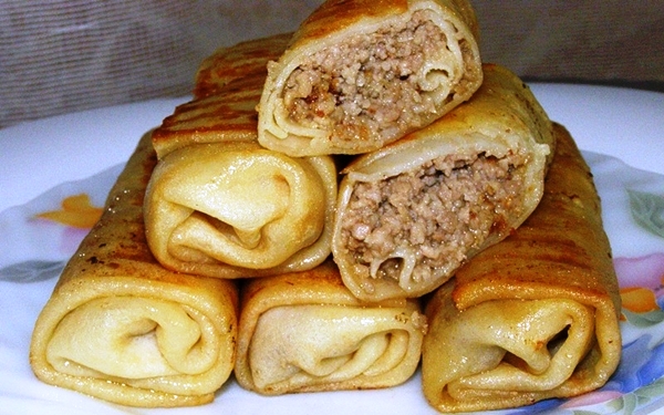Cooking secrets: recipes for the most delicious stuffed pancakes with photos and videos
