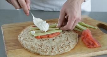 Cooking secrets: recipes for the most delicious stuffed pancakes with photos and videos