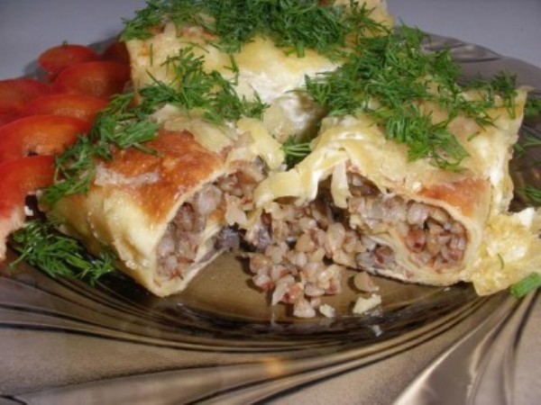 Cooking secrets: recipes for the most delicious stuffed pancakes with photos and videos