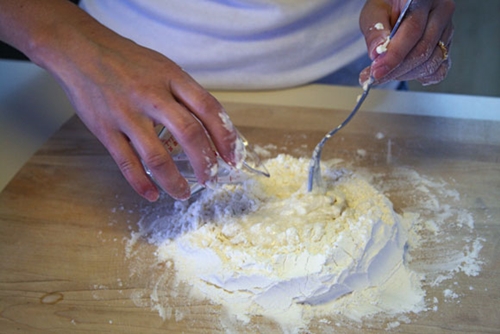 Photo of a dough test for chebureks: how to make a delicious dough for chebureks