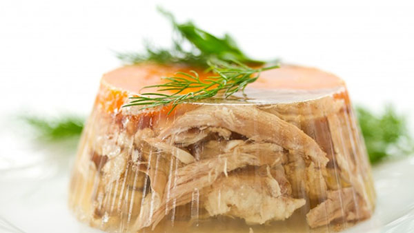 Recipes of a cold with photos taken step by step - from pork, shank, beef, chicken legs, with gelatin