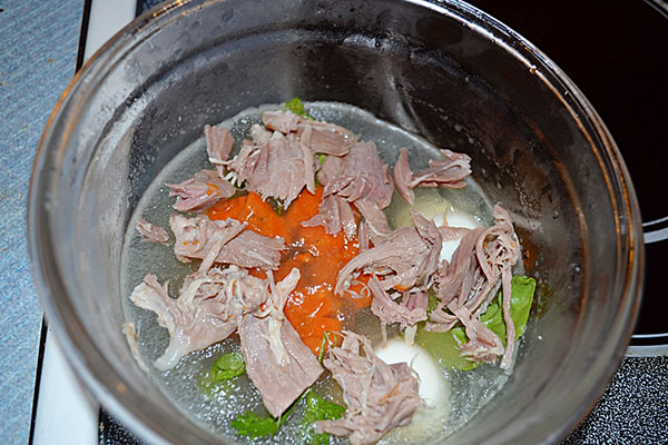 Recipes of a cold with photos taken step by step - from pork, shank, beef, chicken legs, with gelatin