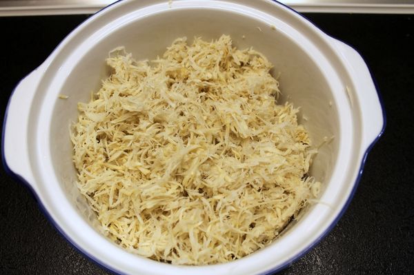 Pickled horseradish for the winter