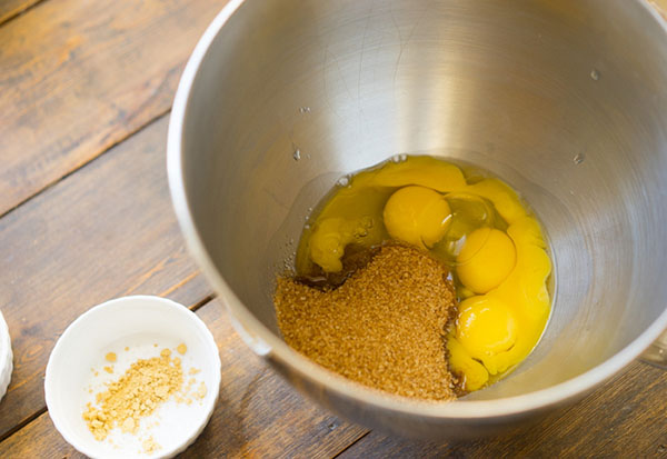 A refined recipe: a roll with creamy cream