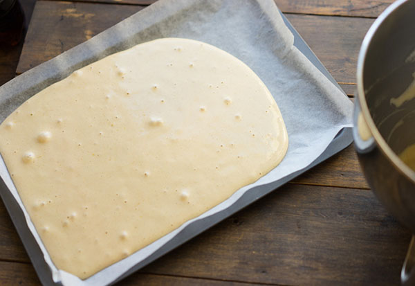 A refined recipe: a roll with creamy cream