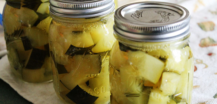 Zucchini as mushrooms: recipes of blanks for the winter with turn-based photos