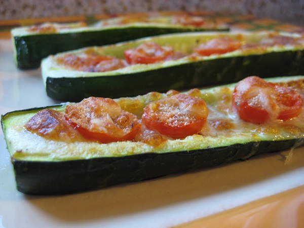 Tasty zucchini in the oven - recipes