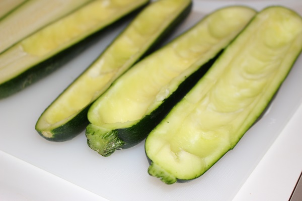 Tasty zucchini in the oven - recipes
