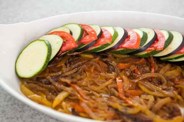 Tasty zucchini in the oven - recipes
