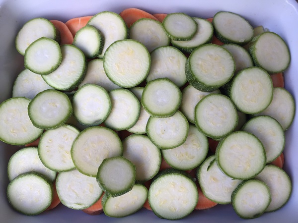 Tasty zucchini in the oven - recipes