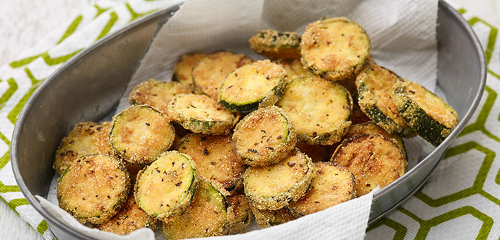 Crispy zucchini with garlic and veggie - recipe c photo