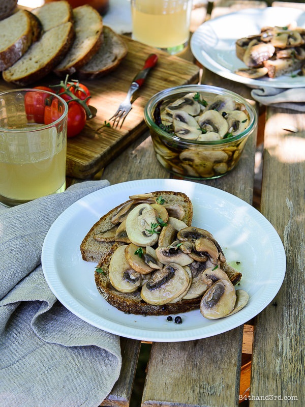 How to pickle mushrooms