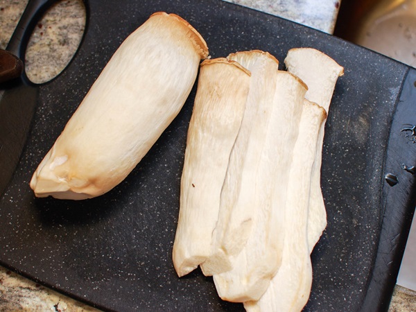 How to pickle mushrooms