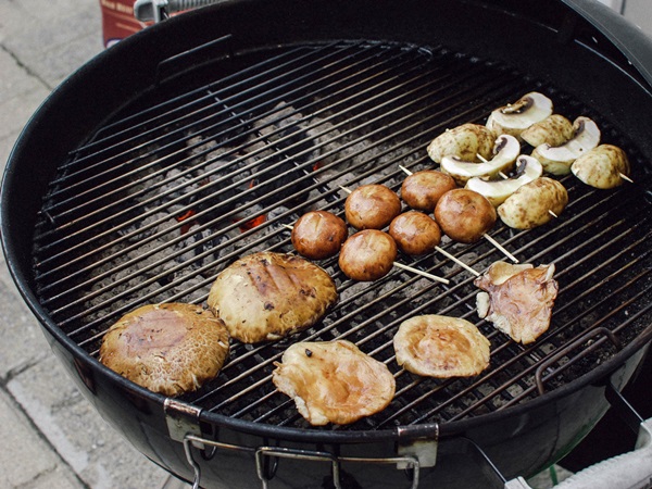 How to pickle mushrooms