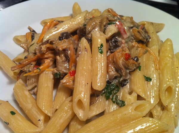 How to cook chanterelles in a frying pan