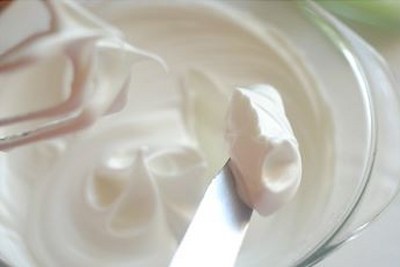 How to cook meringue, a delicious recipe with a photo