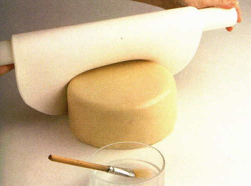 How to make mastic for cake?