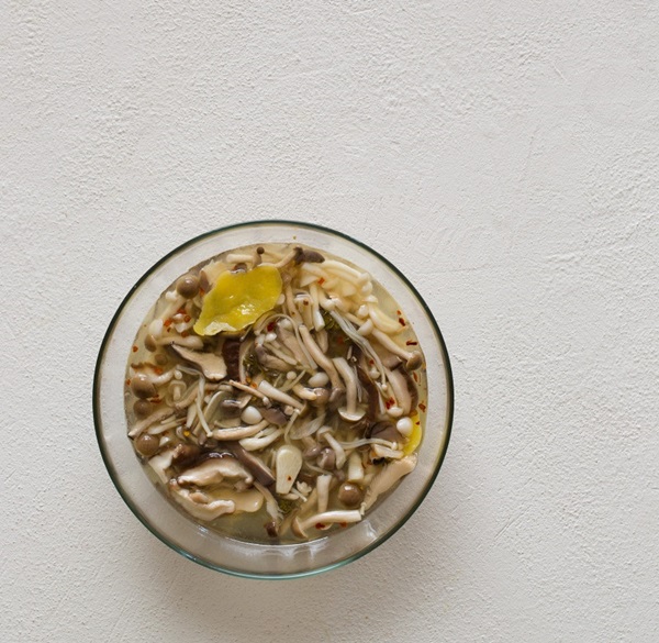 How to salt mushrooms for the winter
