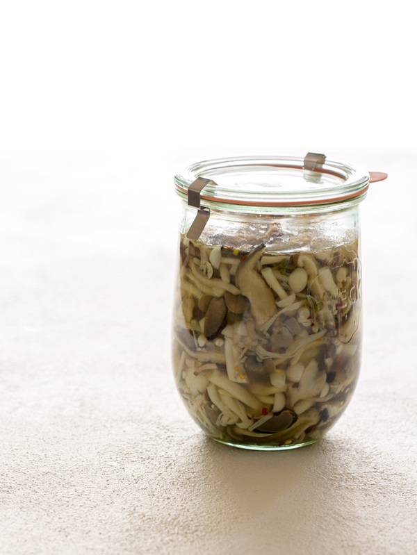 How to salt mushrooms for the winter