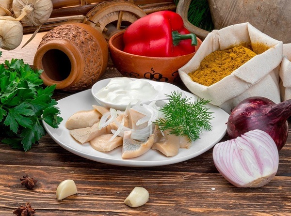 How to salt mushrooms for the winter