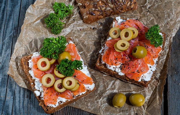 How to pick salmon in brine: recipes