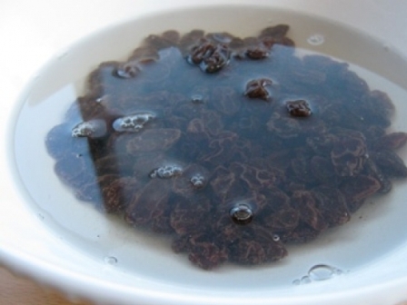 Steer raisins