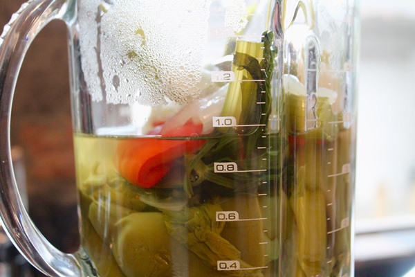 Ketchup by own hands from tomatoes: step-by-step recipes for harvesting for the winter