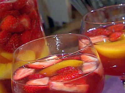 Sangria with rose wine 