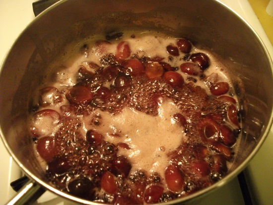 Fragrant compote from cherry for the winter - recipe