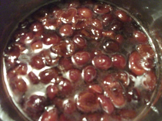 Fragrant compote from cherry for the winter - recipe