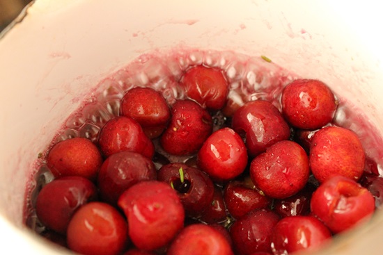 Fragrant compote from cherry for the winter - recipe