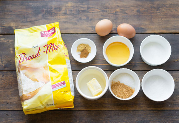 Easy recipe for New Year cookies with spices