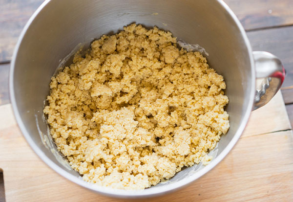 Easy recipe for New Year cookies with spices
