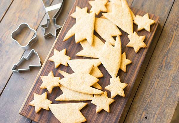 Easy recipe for New Year cookies with spices