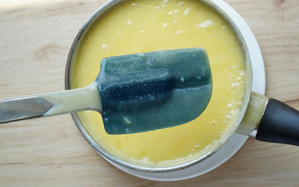 Easy recipe: spring lemon cake without baking