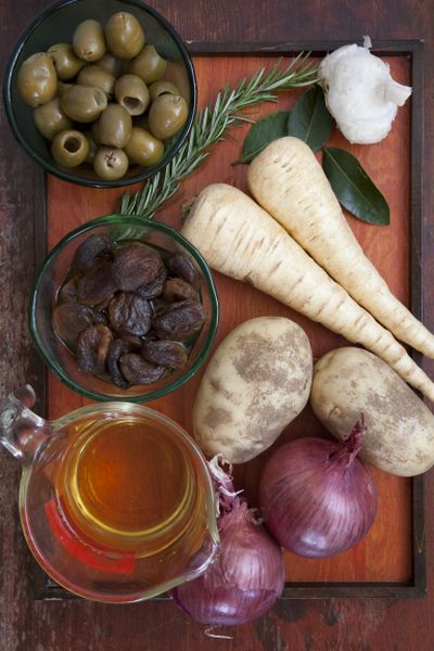Recipe of lamb with prunes in a multivarquet - a delicious holiday recipe