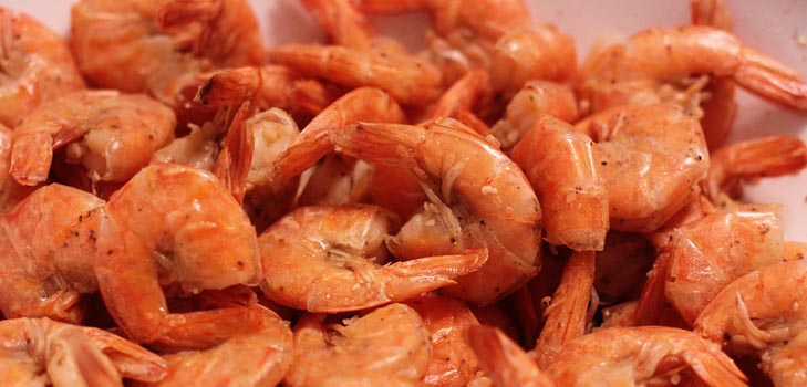 New Year's dishes from shrimps: a recipe with a photo for the New Year 2015