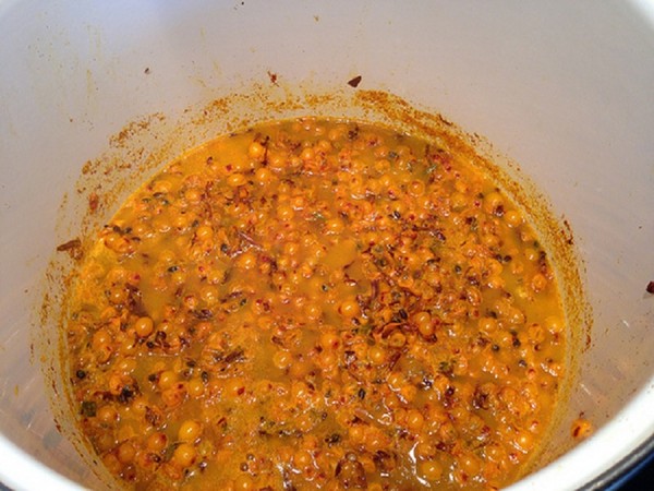 Sea-buckthorn for the winter, the best recipes: with sugar, without cooking, with honey, jelly