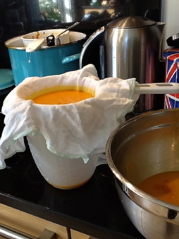 Sea-buckthorn for the winter, the best recipes: with sugar, without cooking, with honey, jelly