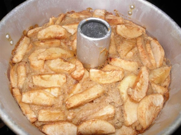 Very tasty charlotte with apples