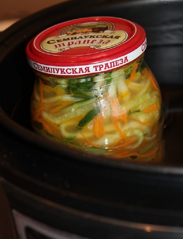 Cucumbers in Korean for the winter - recipes with carrots, meat, without sterilization. Salad of cucumbers in Korean for the winter of fast cooking